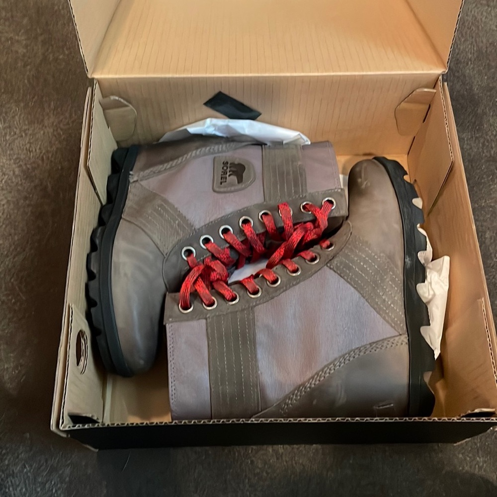 Sorel Lexie wedge- quarry size 6.5